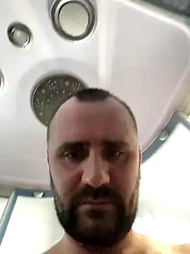 Snapshot of Govora chatting on February 2026 06:09:01 PM Govora online show from February 2026 06:09:01 PM