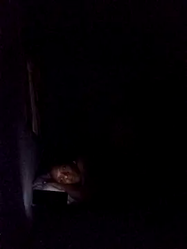 Snapshot of Pretinhoo25 chatting on February 2026 02:33:01 AM Pretinhoo25 online show from February 2026 02:33:01 AM