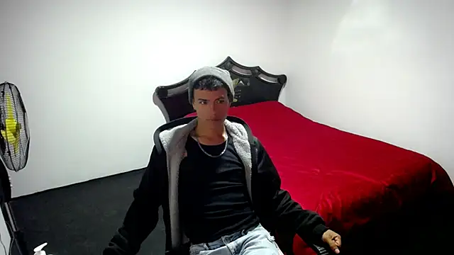 Snapshot of Deiby_casas chatting on January 2025 08:06:01 AM Deiby casas online show from January 2025 08:06:01 AM