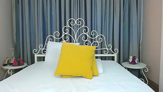 AndoraSweet online show from June 2026 05:12:01 AM