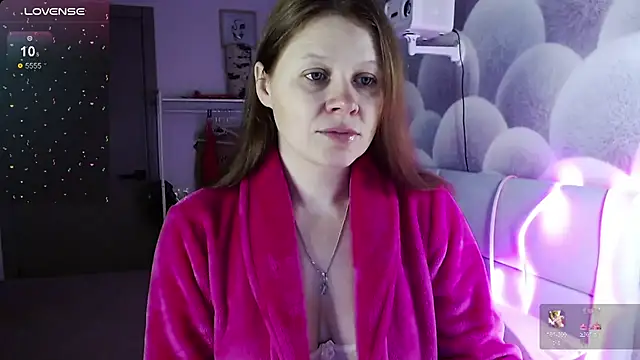 alekasamui online show from November 2025 01:05:02 AM