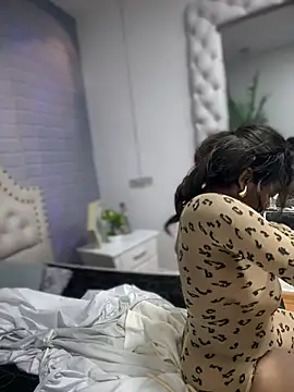 Snapshot of Tayra_Siny chatting on March 2025 12:11:02 PM Tayra Siny online show from March 2025 12:11:02 PM