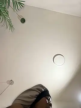 Snapshot of Tayra_Siny chatting on March 2025 11:16:01 AM Tayra Siny online show from March 2025 11:16:01 AM