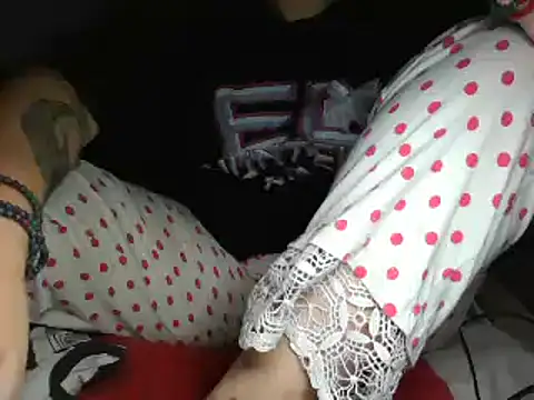 Snapshot of Alma_Evelynne chatting on October 2025 09:31:01 PM Alma Evelynne online show from October 2025 09:31:01 PM