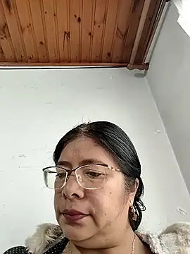   valentina18 online show from January 2026 01:15:02 PM