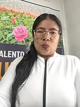   valentina18 online show from March 2026 01:05:01 PM