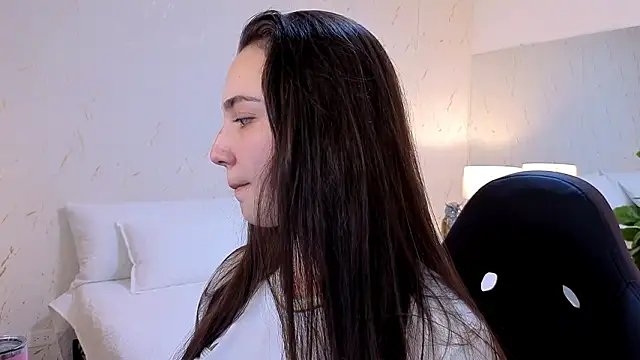 ava blue online show from February 2026 07:52:02 PM