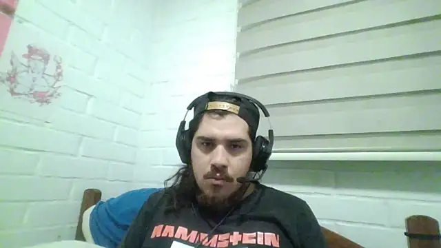 hung weeb online show from April 2026 03:42:02 AM