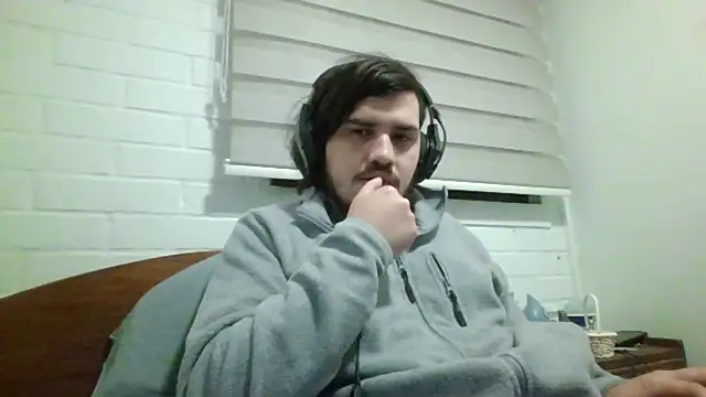 hung weeb online show from June 2026 01:19:02 AM