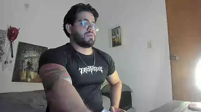 Snapshot of _Coddygold_ chatting on January 2025 10:57:02 PM Coddygold online show from January 2025 10:57:02 PM