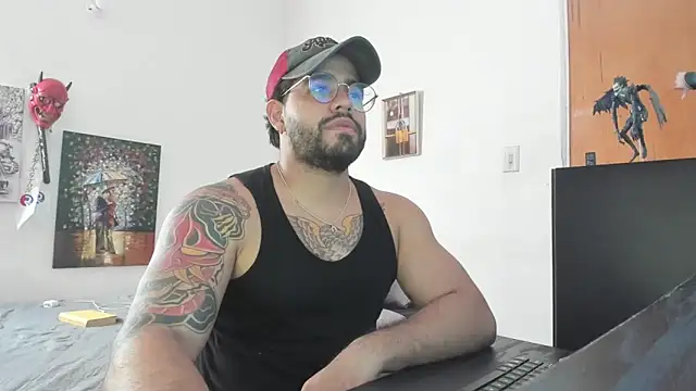 Snapshot of _Coddygold_ chatting on January 2025 09:13:01 PM Coddygold online show from January 2025 09:13:01 PM