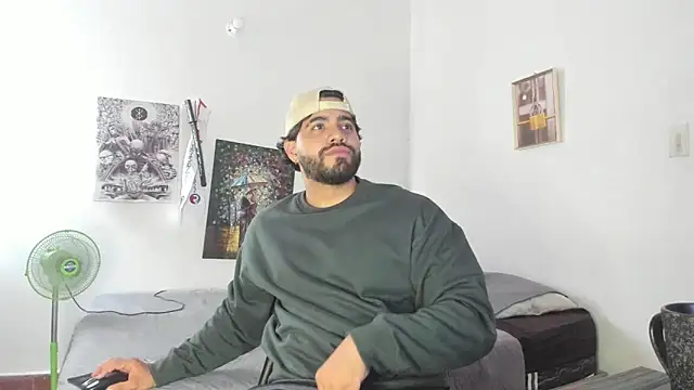 Snapshot of _Coddygold_ chatting on January 2025 02:47:02 PM Coddygold online show from January 2025 02:47:02 PM