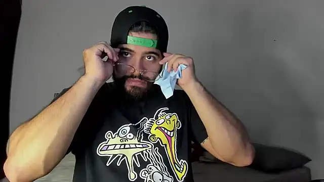 Snapshot of _Coddygold_ chatting on February 2025 11:46:01 PM Coddygold online show from February 2025 11:46:01 PM