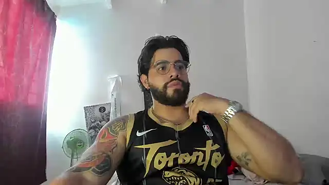 Snapshot of _Coddygold_ chatting on February 2025 03:20:01 PM Coddygold online show from February 2025 03:20:01 PM