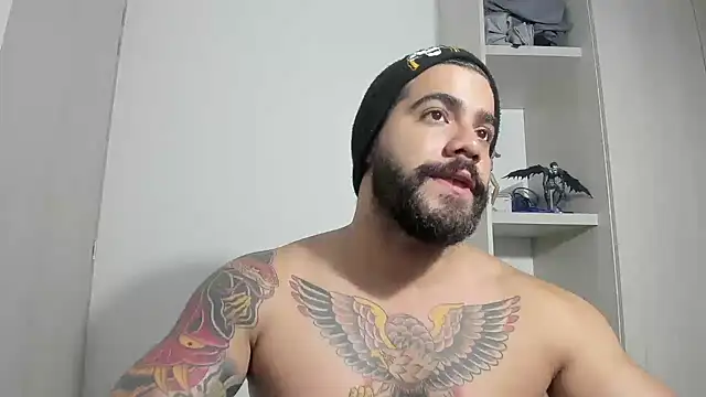 Snapshot of _Coddygold_ chatting on September 2025 12:44:02 AM Coddygold online show from September 2025 12:44:02 AM