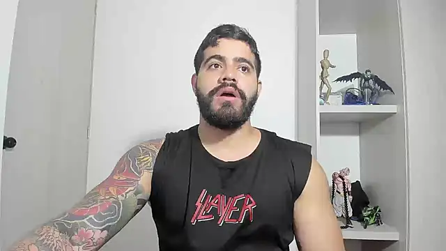 Snapshot of _Coddygold_ chatting on September 2025 01:00:01 PM Coddygold online show from September 2025 01:00:01 PM