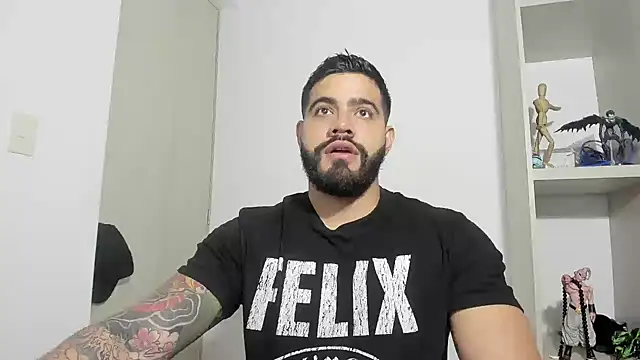 Snapshot of _Coddygold_ chatting on September 2025 11:53:02 AM Coddygold online show from September 2025 11:53:02 AM