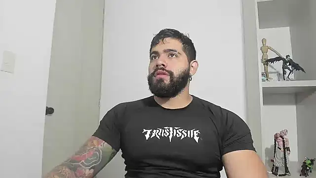 Snapshot of _Coddygold_ chatting on September 2025 01:16:02 PM Coddygold online show from September 2025 01:16:02 PM