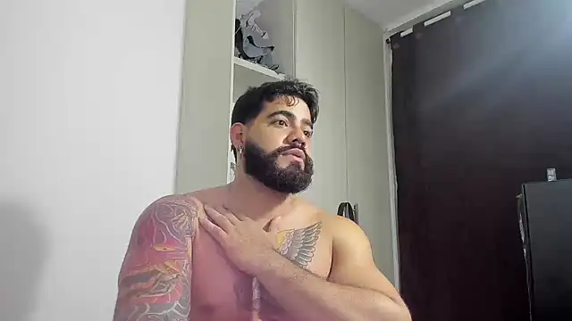 Snapshot of _Coddygold_ chatting on October 2025 01:15:01 AM Coddygold online show from October 2025 01:15:01 AM