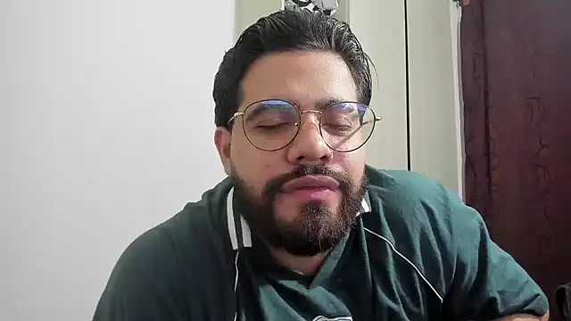 Snapshot of _Coddygold_ chatting on November 2025 12:19:02 PM Coddygold online show from November 2025 12:19:02 PM