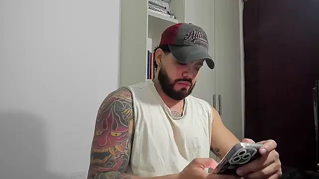 Snapshot of _Coddygold_ chatting on December 2025 01:27:01 PM Coddygold online show from December 2025 01:27:01 PM