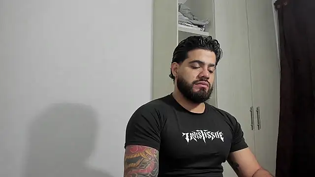 Snapshot of _Coddygold_ chatting on December 2025 10:41:02 AM Coddygold online show from December 2025 10:41:02 AM