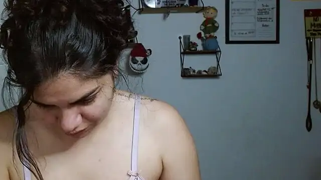 Nikkykora15 online show from September 2025 12:03:02 AM