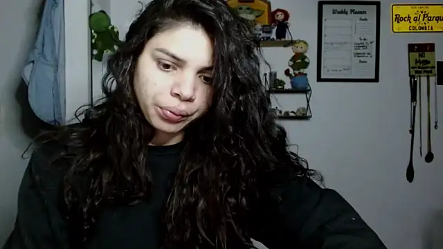 Nikkykora15 online show from October 2025 01:13:01 AM