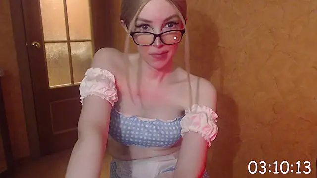 Snapshot of Sonitka chatting on April 2026 08:11:01 PM Sonitka online show from April 2026 08:11:01 PM