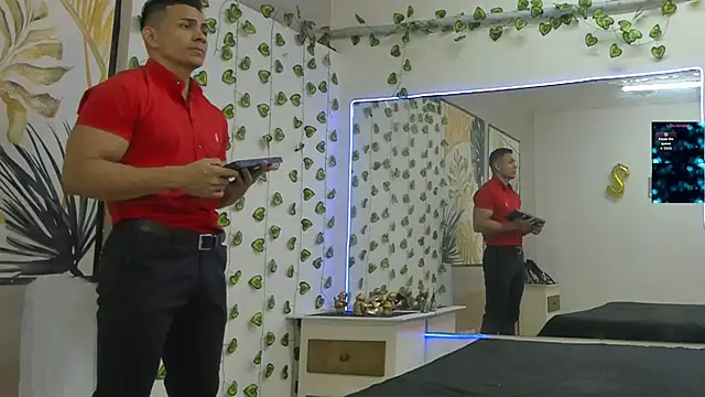 ChoreyTaiylor online show from November 2025 02:39:01 PM