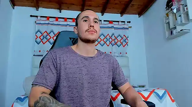 juan  jimenez online show from March 2025 08:56:02 AM