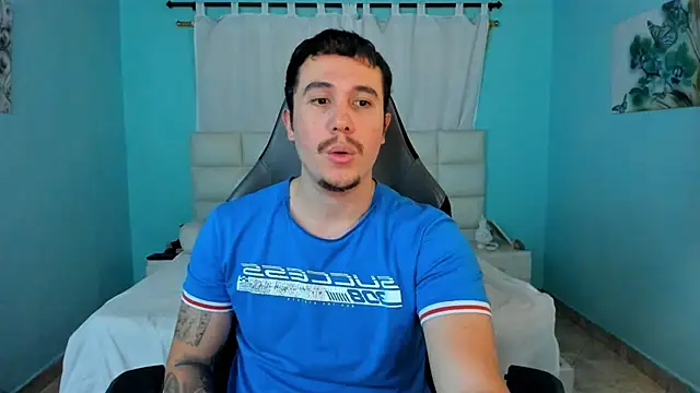 juan  jimenez online show from April 2026 08:43:01 PM