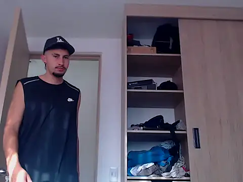 Snapshot of ChrisDamon chatting on September 2025 12:38:01 PM ChrisDamon online show from September 2025 12:38:01 PM