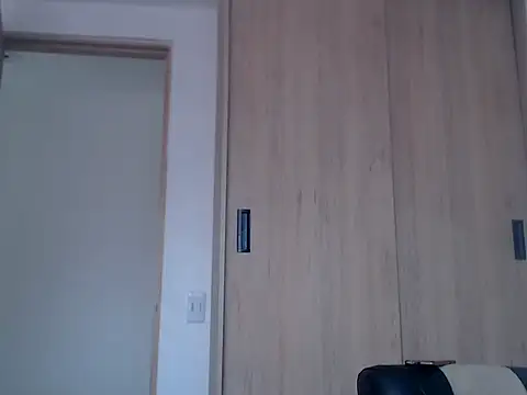 Snapshot of ChrisDamon chatting on September 2025 02:21:01 PM ChrisDamon online show from September 2025 02:21:01 PM