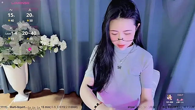 Snapshot of candy-yiyi chatting on December 2024 04:02:02 AM candy-yiyi online show from December 2024 04:02:02 AM