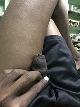 Snapshot of anjaanarun chatting on March 2025 03:52:01 PM anjaanarun online show from March 2025 03:52:01 PM