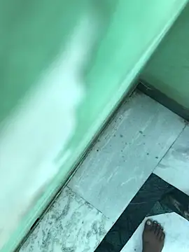 Snapshot of anjaanarun chatting on March 2025 01:57:02 AM anjaanarun online show from March 2025 01:57:02 AM