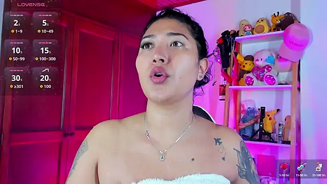 Snapshot of eymy-hadid chatting on September 2025 02:21:01 PM eymy-hadid online show from September 2025 02:21:01 PM