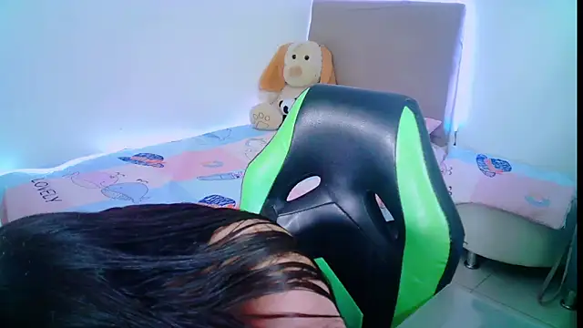  alicia z online show from February 2025 12:18:01 AM