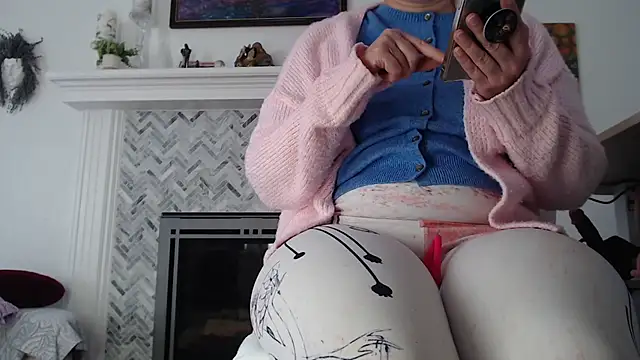 AuroraWillows online show from February 2026 06:06:01 PM