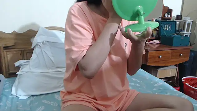 Beauty Asian Tina online show from September 2025 08:54:01 PM