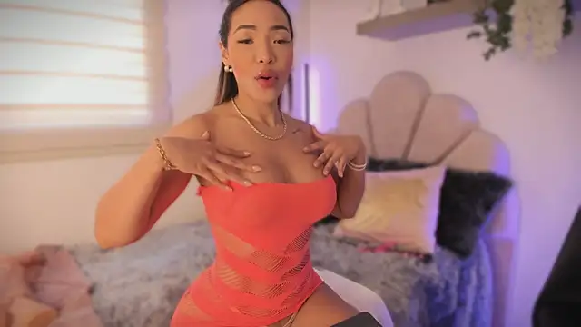 Snapshot of RachelMorgan01 chatting on November 2025 01:11:01 PM RachelMorgan01 online show from November 2025 01:11:01 PM