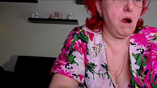 JoannaAndNeighbour online show from June 2026 07:00:01 AM