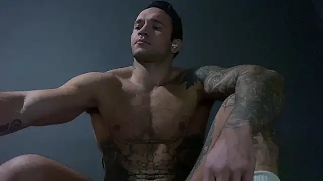 Snapshot of Mr_YourGod chatting on December 2024 05:39:01 AM Mr YourGod online show from December 2024 05:39:01 AM