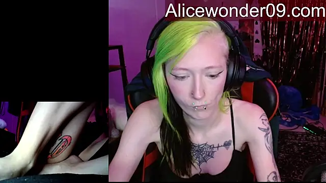 alicewonder09 online show from February 2026 05:01:02 AM