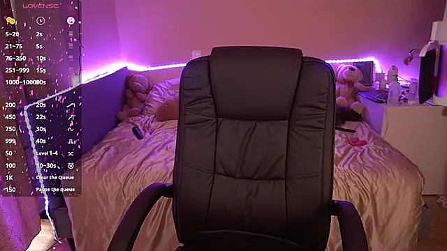 AmandaFiree online show from February 2025 10:03:02 AM