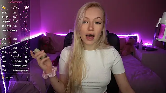 AmandaFiree online show from February 2025 07:33:02 AM