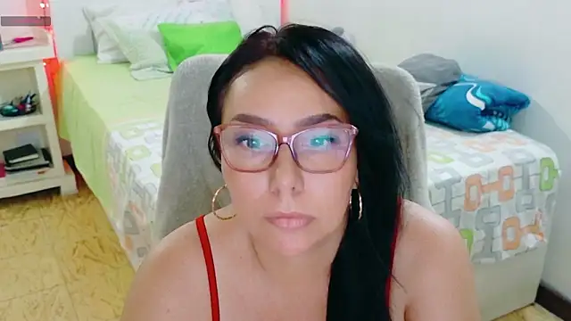 hottplay online show from March 2026 07:00:02 PM