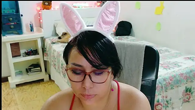 hottplay online show from April 2026 02:53:02 AM