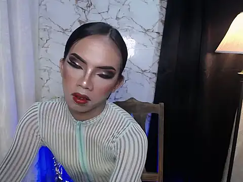 Snapshot of MirabelleNotch chatting on September 2025 04:07:01 PM MirabelleNotch online show from September 2025 04:07:01 PM